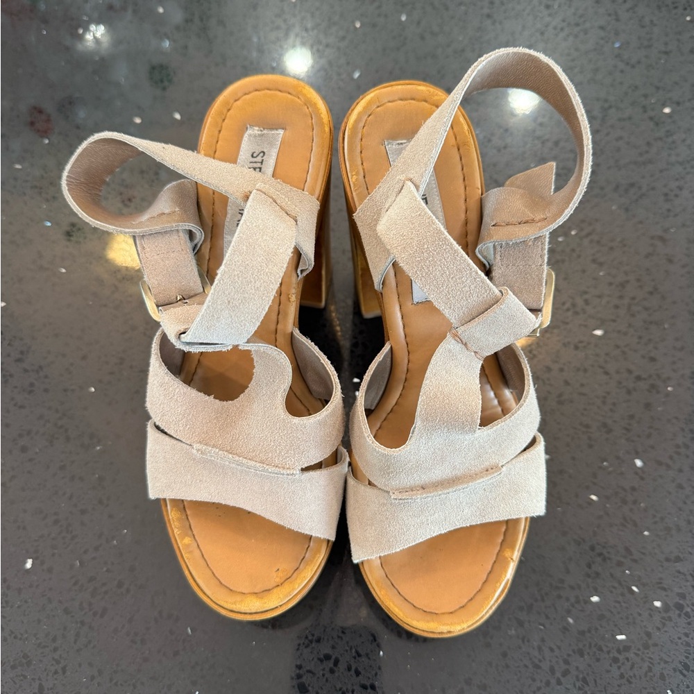 Steve Madden platform sandal